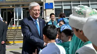 Tokayev congratulates Kazakh citizens on International Children’s Day