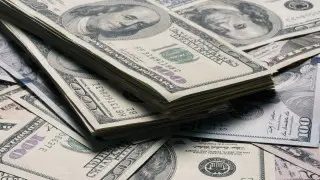 US dollar continues to decline against tenge