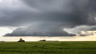 Thunderstorms, hail, and gusty winds: storm warnings issued for June 30