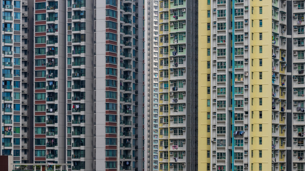 “Aren’t we living like ants?“ Vice Minister faces pressing question