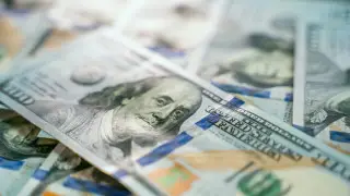 Dollar rises to 540 tenge at exchange offices