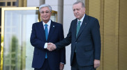 Cavalry escort and honor guard: How Turkey welcomed Tokayev