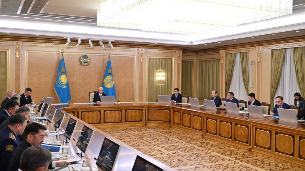 “No time to relax“: Tokayev holds meeting on artificial intelligence