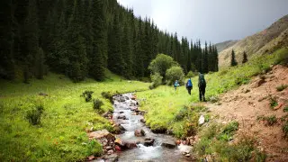 Rescuer warns against mountain hiking trend in Almaty