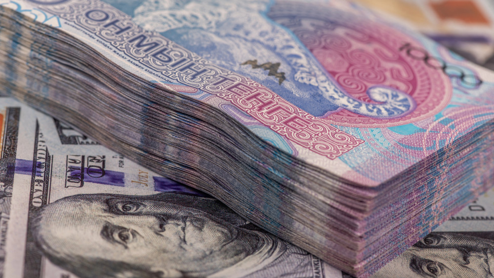 Dollar rises in exchange offices