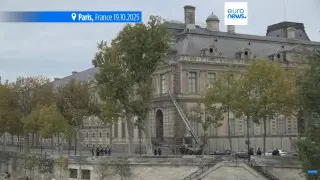 The world-famous Louvre Museum in Paris was robbed in just seven minutes