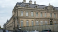 Durov offers to buy back the jewels stolen from the Louvre