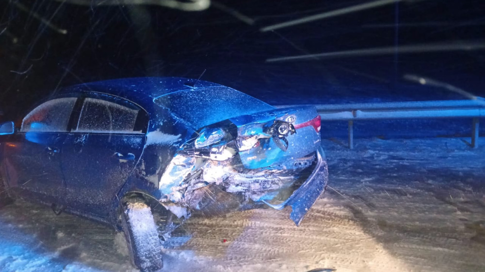 First mass accidents caused by icy roads in Kazakhstan: police urge drivers to stay cautious