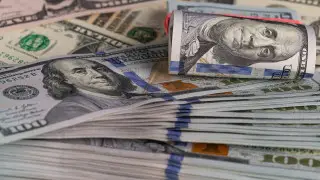 US dollar drops sharply in Kazakhstan