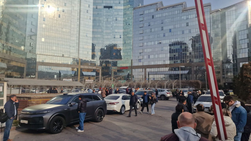 threads.com/@sultanovaidar