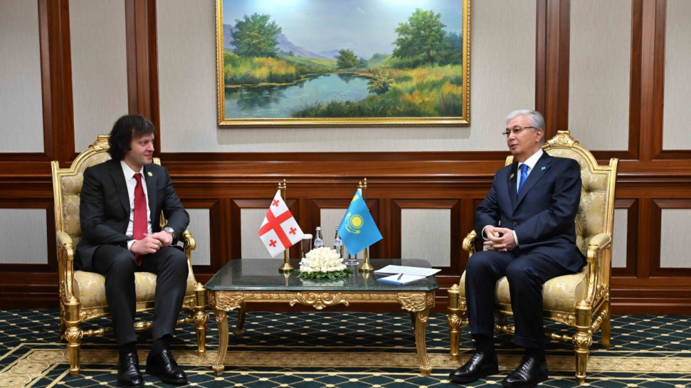 Tokayev meets Georgian Prime Minister in Ashgabat