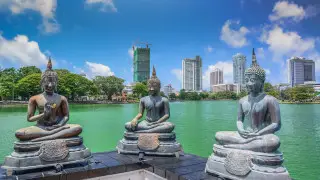 Sri Lanka tightens rules for tourists