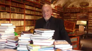 Kazakh users push Paulo Coelho’s post to the top of his social media