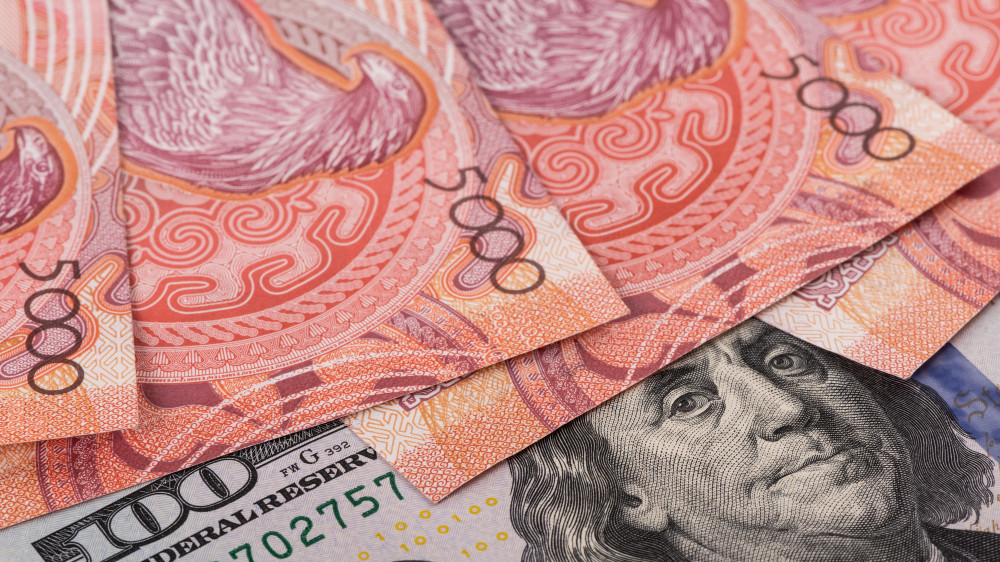 US dollar sharply drops in Kazakhstan