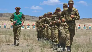 More than 21,000 people drafted into army: Defense Ministry reports results of spring conscription