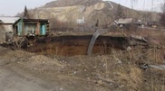Үй түсіп кеткен шұңқырға 2000 текше метрге жуық бетон қоспасы құйылды