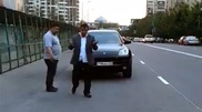 Алматы орталығында шоу жасаған Porsche Cayenn жүргізушісіне айыппұл салынды