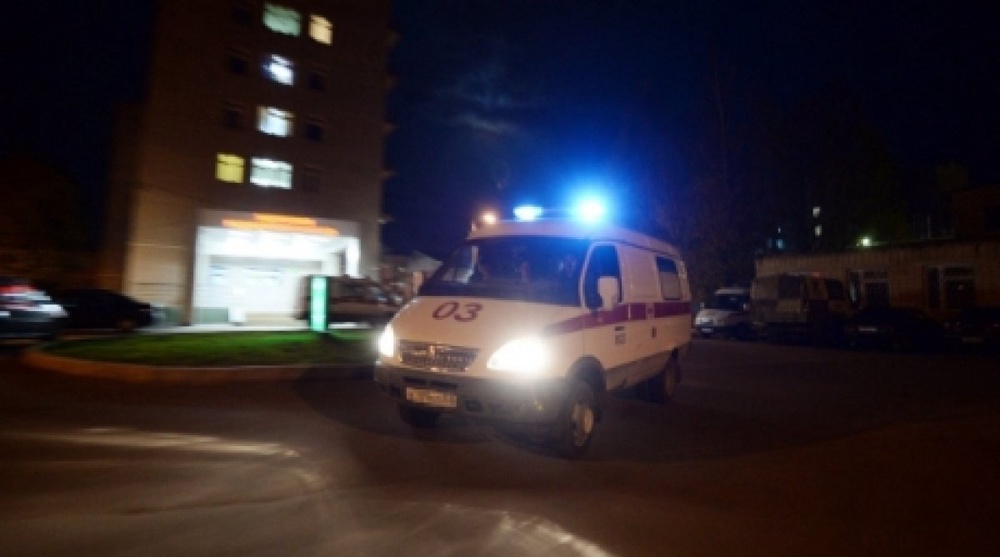 Оқудан шығарылған студент шатырдан секіріп, мерт болды