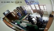 Талдықорғанда мешіттен аяқ киім ұрлағандар видеоға түсіп қалды