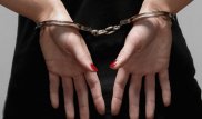 Өз туысын өлтіруге тапсырыс берген қарағандылық әйел киллерден оның құлағын сұраған