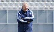 Юрий Красножан футболдан Қазақстан құрамасының бас бапкері қызметінен кетеді - БАҚ