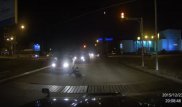 Ақтауда көліктің астына өзі барып түскен жаяу жүргінші туралы видео жарияланды