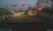 Алматыда автобустың жол ережесін өрескел бұзғаны бейнеленген видео жарияланды