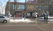 Шымкенттегі сыра зауыты мен Rixos мейрамханасын полицейлер қоршауға алды
