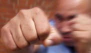 Алматыда автобус жолаушылары жүргізушіні соққыға жықты