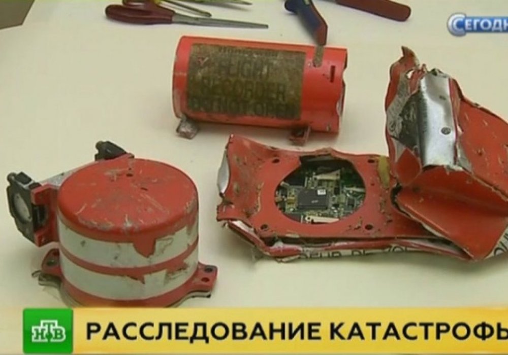 Ресейде құлаған Boeing: Мамандар қара жәшіктен экипаждың апат алдындағы диалогын алды