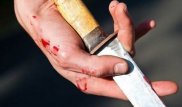 ШҚО-да күйеуін құрбысынан қызғанған әйел оған пышақ ала жүгірген