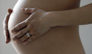 Ғалымдар бойы аласа әйелдерде мерзімінен бұрын босану жағдайы жиі кездесетінін анықтады