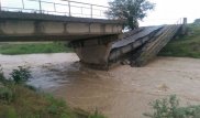 Алматы облысында көпір опырылып түсті