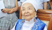 Бүгін Қазақстанның еңбек сіңірген әртісі Хабиба Елебекова 100 жасқа толды