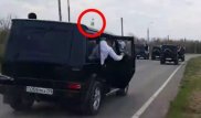 Жезқазғанда жеті Gelandewagen жүргізушілерінің жолдағы тәртіпсіздіктері видеоға түсірілді