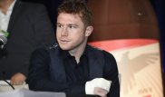 Сауль Альварес қолының жарақатына қарамастан жаттығуларды бастап кетті