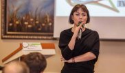 Бұл ұрпақты ата-ана болуға ешкім үйреткен жоқ - Аружан Сайын қатыгез ананың видеосы жайлы