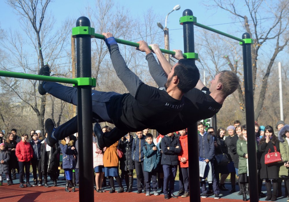Алматыда "Street Workout" спорттық алаңы ашылды