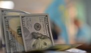 Шенеунік қызын Назарбаев университетіне түсіру үшін "пара берген"