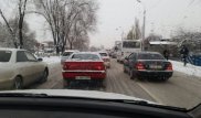 Алматыда 17 адам қардың салдарынан болған жол-көлік оқиғаларынан зардап шекті