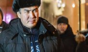 Исекешев жастарды зейнеткерлердің үйлерін жинасуда жәрдемдесуге шақырды