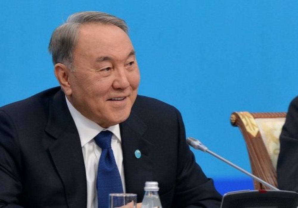 Назарбаев мемсыйлық жайлы: Біз адамбыз, бізге бұл керек