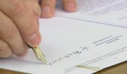 Назарбаев рақымшылық жасау туралы заңға жария түрде қол қойды