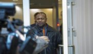 Рой Джонс Қазақстанға келіп тоңып қалды: Оған Қарағандыда жылы киім алуға тура келді