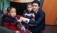 Төреғали Төреәлінің қайырымдылық концерттері Желі қолданушыларын тебірентті
