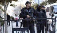 Ыстамбұлдағы арнайы операция: Түнгі клубқа шабуыл жасаған адам әлі ұсталмады