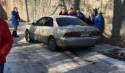 Алматыда ер адамды белгісіз біреулер сабап кеткен