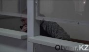 Интим суреттерді таратамын деп ақша бопсалаған шымкенттік сот залында еңіреп жылады