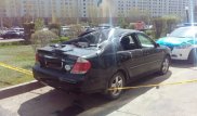 Астанада тағы бір қыз 15-қабаттан көліктің үстіне құлап түсті