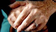 Есін жоғалтқан павлодарлық әжейге ресейлік полицейлер көмектескен